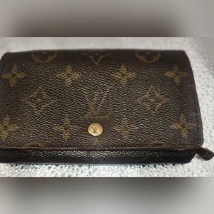 Louis Vuitton Porte Monnaie Tresor Wallet
